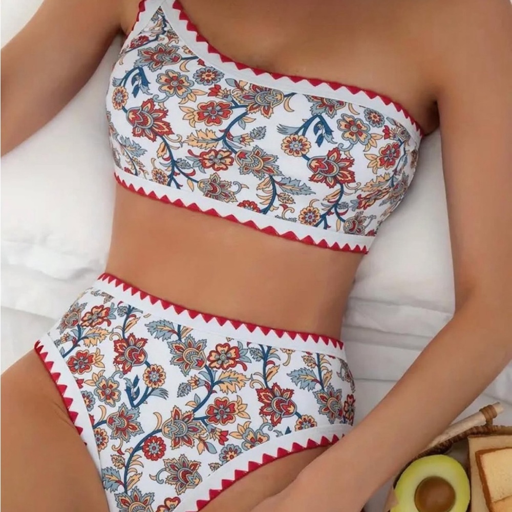 Boho One Shoulder Floral Bikini Set – Red Trim Two Piece Swims